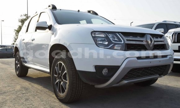 Buy Import Renault Duster White Car in Import - Dubai in Somalia