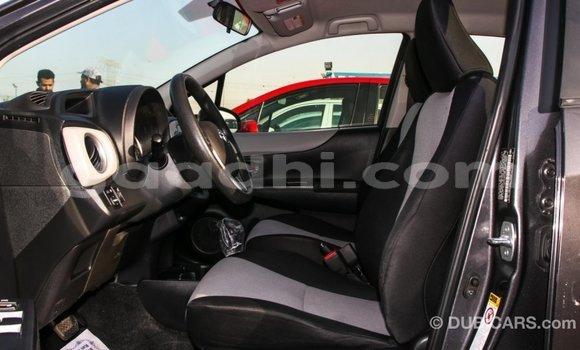 اشتري Imported Toyota Yaris آخر سيارة في Import - Dubai في الصومال اشتري Imported Toyota Yaris آخر سيارة في Import - Dubai في الصومال
