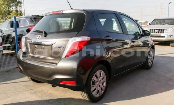 اشتري Imported Toyota Yaris آخر سيارة في Import - Dubai في الصومال اشتري Imported Toyota Yaris آخر سيارة في Import - Dubai في الصومال
