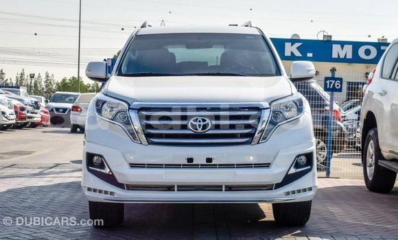 Imported Toyota Prado White Makiinaa iti Import - Dubai keessatti Somalia keessatti Imported Toyota Prado White Makiinaa iti Import - Dubai keessatti Somalia keessatti