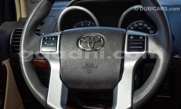 Imported Toyota Prado White Makiinaa iti Import - Dubai keessatti Somalia keessatti Imported Toyota Prado White Makiinaa iti Import - Dubai keessatti Somalia keessatti