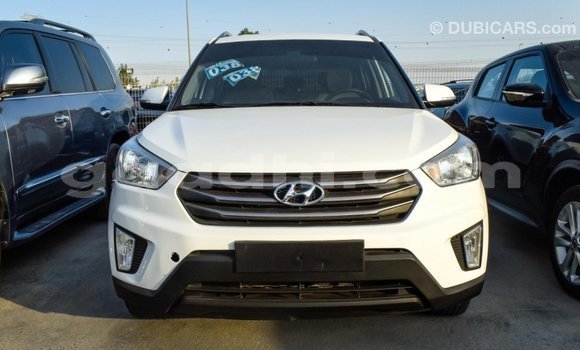 Acheter Import Voiture Hyundai Creta Blanc à Import - Dubai, Somalie Acheter Import Voiture Hyundai Creta Blanc à Import - Dubai, Somalie