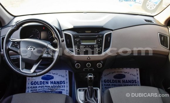 Acheter Import Voiture Hyundai Creta Blanc à Import - Dubai, Somalie Acheter Import Voiture Hyundai Creta Blanc à Import - Dubai, Somalie