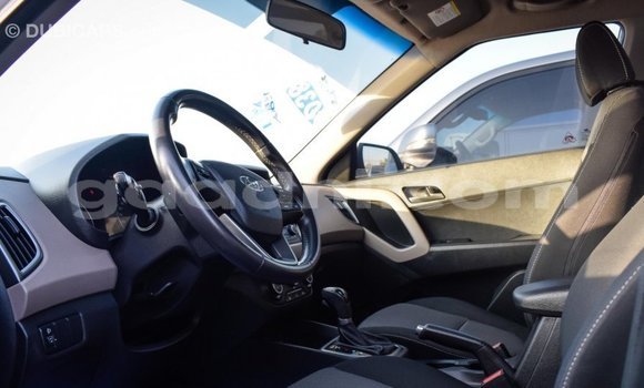 Acheter Import Voiture Hyundai Creta Blanc à Import - Dubai, Somalie Acheter Import Voiture Hyundai Creta Blanc à Import - Dubai, Somalie