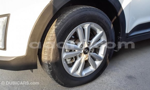 Acheter Import Voiture Hyundai Creta Blanc à Import - Dubai, Somalie Acheter Import Voiture Hyundai Creta Blanc à Import - Dubai, Somalie