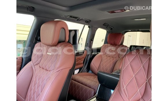 اشتري Imported Lexus LX أسود سيارة في Import - Dubai في الصومال اشتري Imported Lexus LX أسود سيارة في Import - Dubai في الصومال