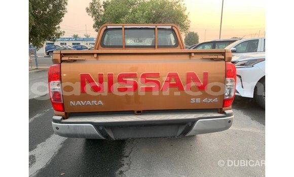 اشتري Imported Nissan Navara آخر سيارة في Import - Dubai في الصومال اشتري Imported Nissan Navara آخر سيارة في Import - Dubai في الصومال
