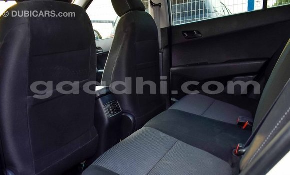 Acheter Import Voiture Hyundai Creta Blanc à Import - Dubai, Somalie Acheter Import Voiture Hyundai Creta Blanc à Import - Dubai, Somalie