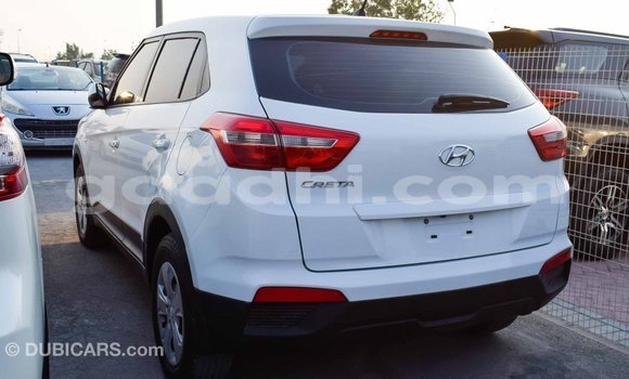 Acheter Import Voiture Hyundai Creta Blanc à Import - Dubai, Somalie Acheter Import Voiture Hyundai Creta Blanc à Import - Dubai, Somalie