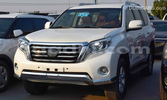 Imported Toyota Prado White Makiinaa iti Import - Dubai keessatti Somalia keessatti Imported Toyota Prado White Makiinaa iti Import - Dubai keessatti Somalia keessatti