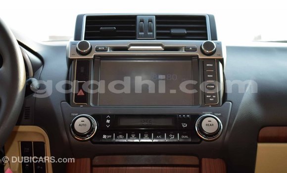 Imported Toyota Prado White Makiinaa iti Import - Dubai keessatti Somalia keessatti Imported Toyota Prado White Makiinaa iti Import - Dubai keessatti Somalia keessatti