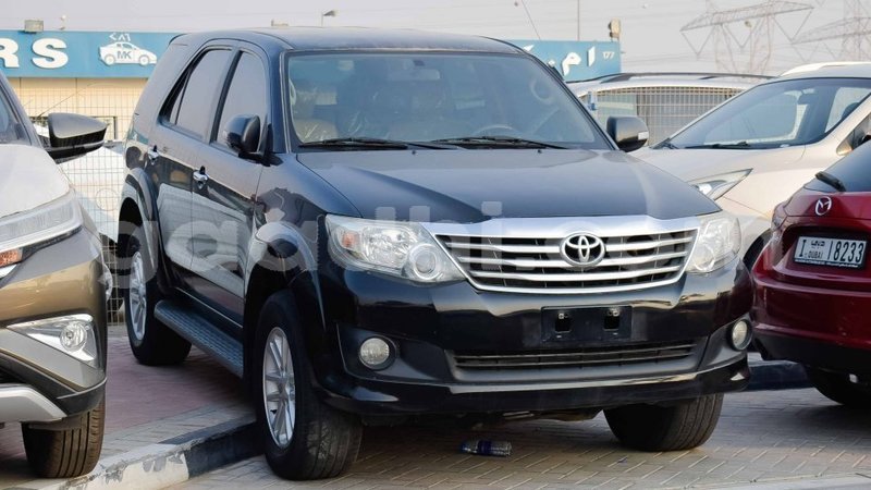 Big with watermark toyota fortuner somalia import dubai 2947