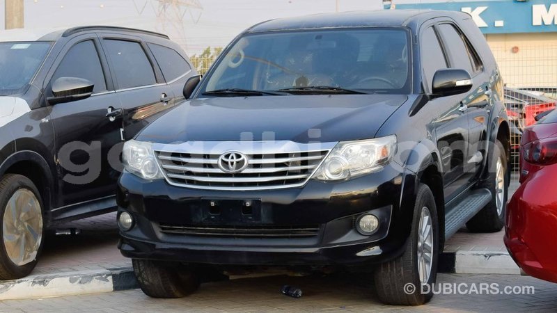 Big with watermark toyota fortuner somalia import dubai 2947