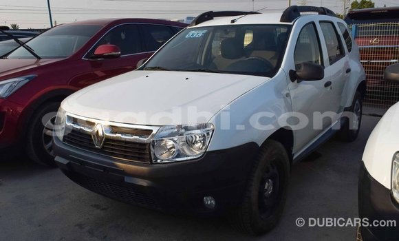 Imported Renault Duster White Makiinaa iti Import - Dubai keessatti Somalia keessatti Imported Renault Duster White Makiinaa iti Import - Dubai keessatti Somalia keessatti