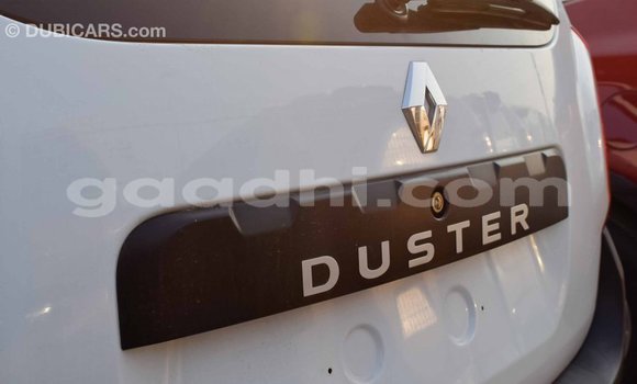 Imported Renault Duster White Makiinaa iti Import - Dubai keessatti Somalia keessatti Imported Renault Duster White Makiinaa iti Import - Dubai keessatti Somalia keessatti
