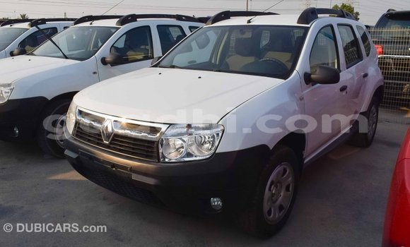 Imported Renault Duster White Makiinaa iti Import - Dubai keessatti Somalia keessatti Imported Renault Duster White Makiinaa iti Import - Dubai keessatti Somalia keessatti