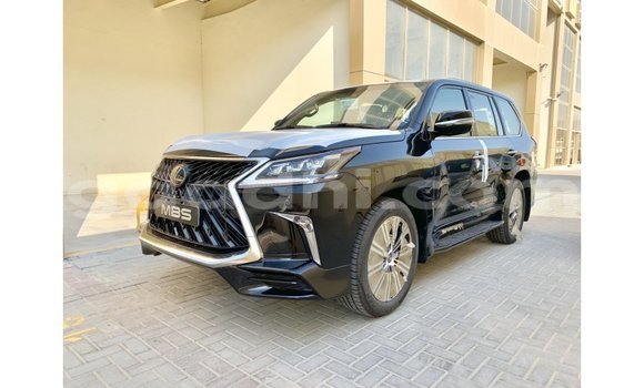 Imported Lexus LX Black Makiinaa iti Import - Dubai keessatti Somalia keessatti Imported Lexus LX Black Makiinaa iti Import - Dubai keessatti Somalia keessatti