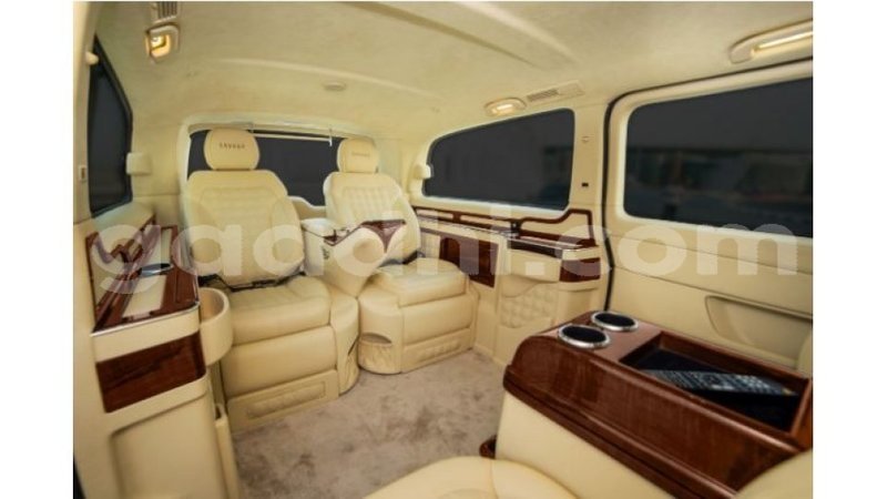 Big with watermark mercedes benz 250 somalia import dubai 2953