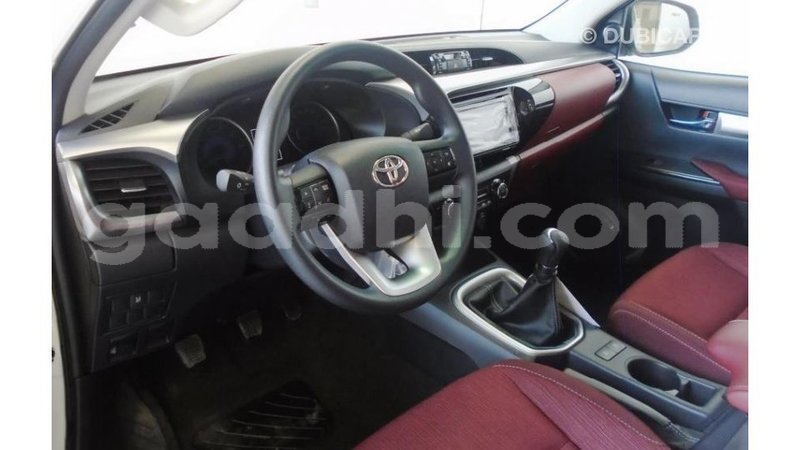 Big with watermark toyota hilux somalia import dubai 2954