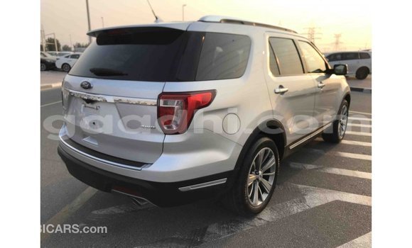 ይግዙ Imported Ford Explorer ሌላ መኪና በ Import - Dubai በ ሶማሊያ ይግዙ Imported Ford Explorer ሌላ መኪና በ Import - Dubai በ ሶማሊያ