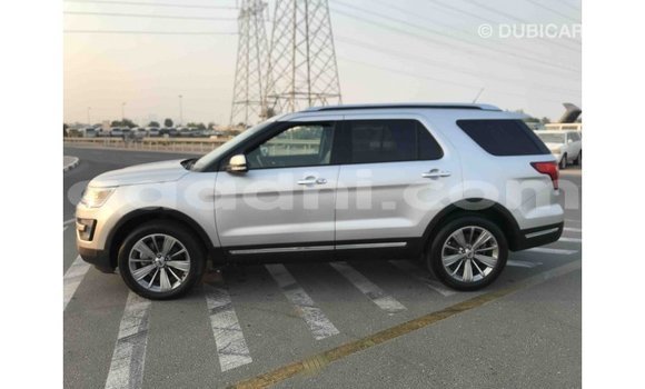 ይግዙ Imported Ford Explorer ሌላ መኪና በ Import - Dubai በ ሶማሊያ ይግዙ Imported Ford Explorer ሌላ መኪና በ Import - Dubai በ ሶማሊያ