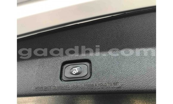 ይግዙ Imported Ford Explorer ሌላ መኪና በ Import - Dubai በ ሶማሊያ ይግዙ Imported Ford Explorer ሌላ መኪና በ Import - Dubai በ ሶማሊያ