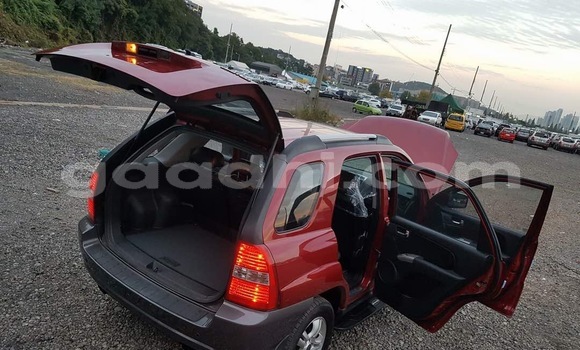 Buy New Kia Sportage Red Car in Hargeysa in Somaliland Buy New Kia Sportage Red Car in Hargeysa in Somaliland