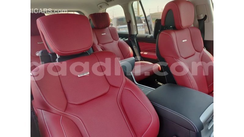 Big with watermark toyota land cruiser somalia import dubai 2968