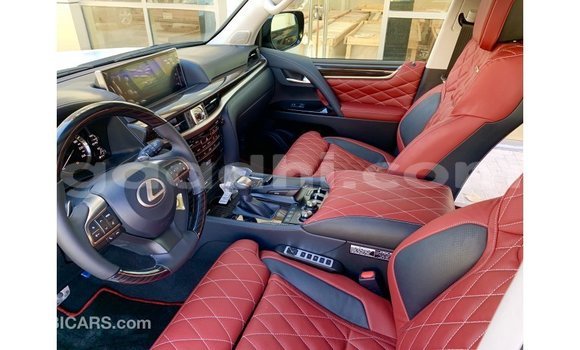 اشتري Imported Lexus LX أسود سيارة في Import - Dubai في الصومال اشتري Imported Lexus LX أسود سيارة في Import - Dubai في الصومال