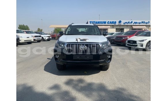Imported Toyota Prado Black Makiinaa iti Import - Dubai keessatti Somalia keessatti Imported Toyota Prado Black Makiinaa iti Import - Dubai keessatti Somalia keessatti