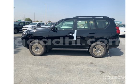 Imported Toyota Prado Black Makiinaa iti Import - Dubai keessatti Somalia keessatti Imported Toyota Prado Black Makiinaa iti Import - Dubai keessatti Somalia keessatti