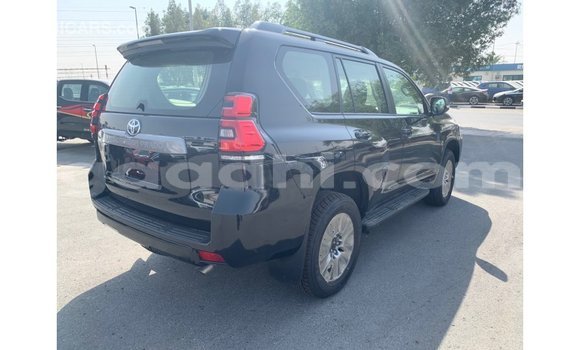 Imported Toyota Prado Black Makiinaa iti Import - Dubai keessatti Somalia keessatti Imported Toyota Prado Black Makiinaa iti Import - Dubai keessatti Somalia keessatti