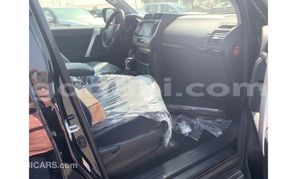 Imported Toyota Prado Black Makiinaa iti Import - Dubai keessatti Somalia keessatti Imported Toyota Prado Black Makiinaa iti Import - Dubai keessatti Somalia keessatti