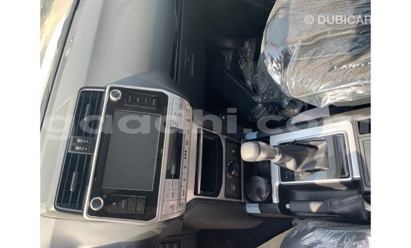 Imported Toyota Prado Black Makiinaa iti Import - Dubai keessatti Somalia keessatti Imported Toyota Prado Black Makiinaa iti Import - Dubai keessatti Somalia keessatti