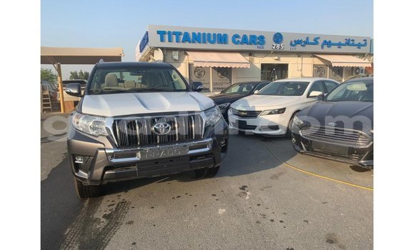 اشتري Imported Toyota Prado آخر سيارة في Import - Dubai في الصومال اشتري Imported Toyota Prado آخر سيارة في Import - Dubai في الصومال