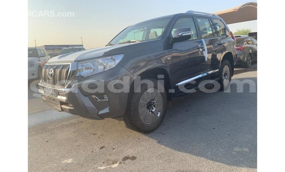 اشتري Imported Toyota Prado آخر سيارة في Import - Dubai في الصومال اشتري Imported Toyota Prado آخر سيارة في Import - Dubai في الصومال