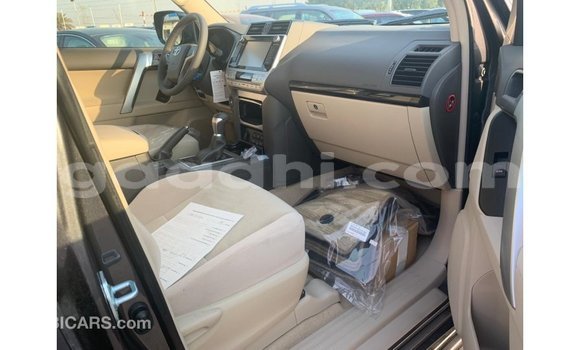 اشتري Imported Toyota Prado آخر سيارة في Import - Dubai في الصومال اشتري Imported Toyota Prado آخر سيارة في Import - Dubai في الصومال