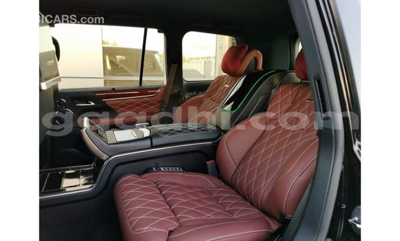 Imported Lexus LX Black Makiinaa iti Import - Dubai keessatti Somalia keessatti Imported Lexus LX Black Makiinaa iti Import - Dubai keessatti Somalia keessatti