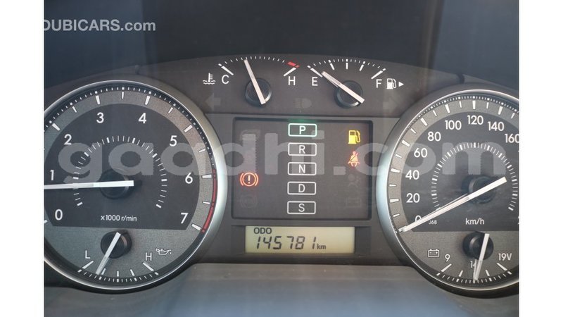 Big with watermark toyota land cruiser somalia import dubai 2990