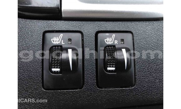 ይግዙ Imported Toyota Highlander ሌላ መኪና በ Import - Dubai በ ሶማሊያ ይግዙ Imported Toyota Highlander ሌላ መኪና በ Import - Dubai በ ሶማሊያ