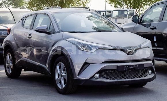 Imported Toyota C-HR Other Makiinaa iti Import - Dubai keessatti Somalia keessatti Imported Toyota C-HR Other Makiinaa iti Import - Dubai keessatti Somalia keessatti