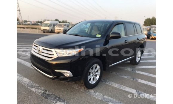 ይግዙ Imported Toyota Highlander ጥቁር መኪና በ Import - Dubai በ ሶማሊያ ይግዙ Imported Toyota Highlander ጥቁር መኪና በ Import - Dubai በ ሶማሊያ