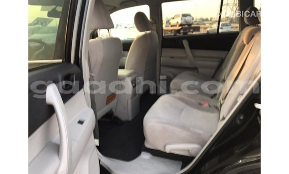 ይግዙ Imported Toyota Highlander ጥቁር መኪና በ Import - Dubai በ ሶማሊያ ይግዙ Imported Toyota Highlander ጥቁር መኪና በ Import - Dubai በ ሶማሊያ