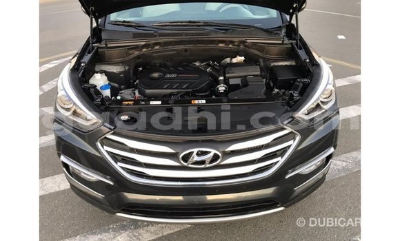 ይግዙ Imported Hyundai Santa Fe ጥቁር መኪና በ Import - Dubai በ ሶማሊያ ይግዙ Imported Hyundai Santa Fe ጥቁር መኪና በ Import - Dubai በ ሶማሊያ