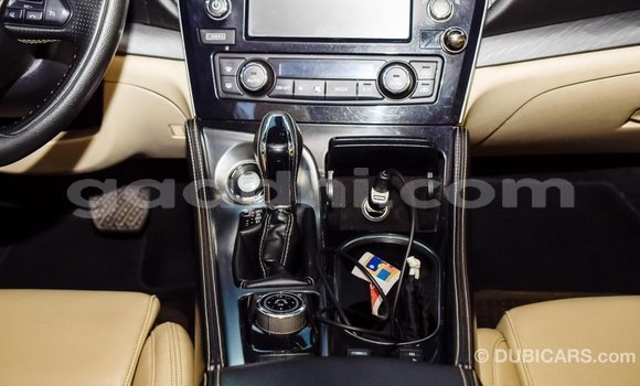 Imported Nissan Maxima White Makiinaa iti Import - Dubai keessatti Somalia keessatti Imported Nissan Maxima White Makiinaa iti Import - Dubai keessatti Somalia keessatti