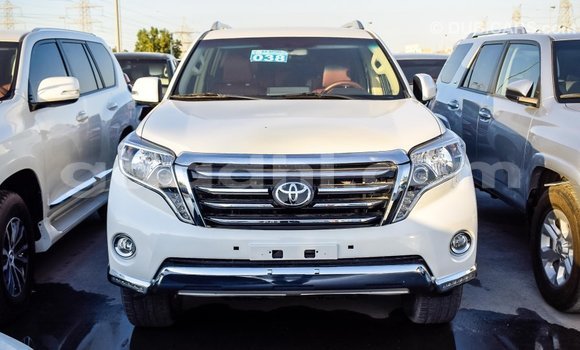 Imported Toyota Prado White Makiinaa iti Import - Dubai keessatti Somalia keessatti Imported Toyota Prado White Makiinaa iti Import - Dubai keessatti Somalia keessatti