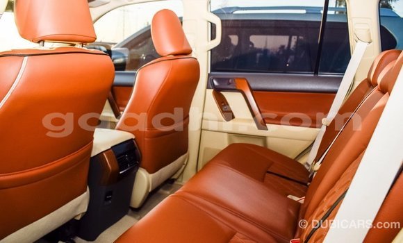 اشتري Imported Toyota Prado أبيض سيارة في Import - Dubai في الصومال اشتري Imported Toyota Prado أبيض سيارة في Import - Dubai في الصومال