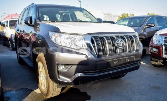 Imported Toyota Prado Other Makiinaa iti Import - Dubai keessatti Somalia keessatti Imported Toyota Prado Other Makiinaa iti Import - Dubai keessatti Somalia keessatti