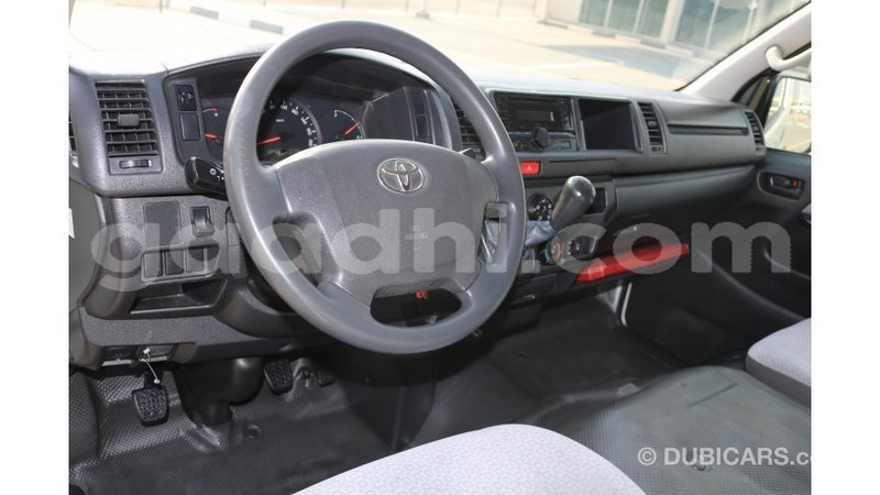 Big with watermark toyota hiace somalia import dubai 3024