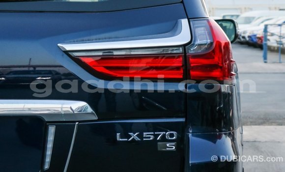 اشتري Imported Lexus LX أزرق سيارة في Import - Dubai في الصومال اشتري Imported Lexus LX أزرق سيارة في Import - Dubai في الصومال